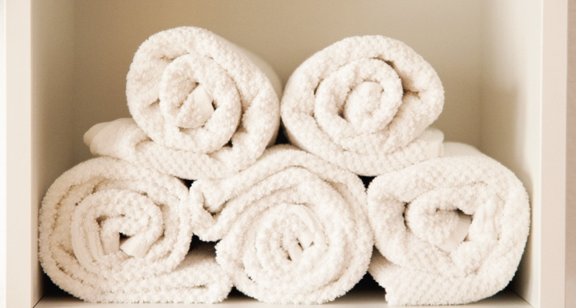 Перестала кипятить и использовать хлорку: японский способ с горчицей вернул полотенцам белизну за ночь — желтые пятна уходят без следа