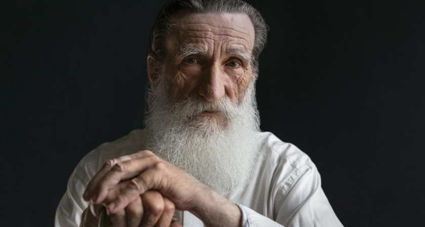 Какими 3 вещами никогда не делится умный человек -  важные уроки Омара Хайяма