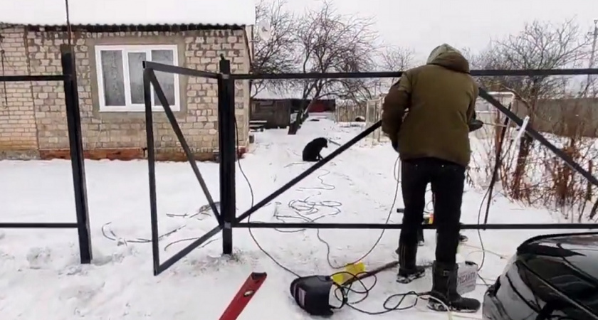 Забор точно рухнет: 6 фатальных ошибок при строительстве фундамента от эксперта — их допускают почти все