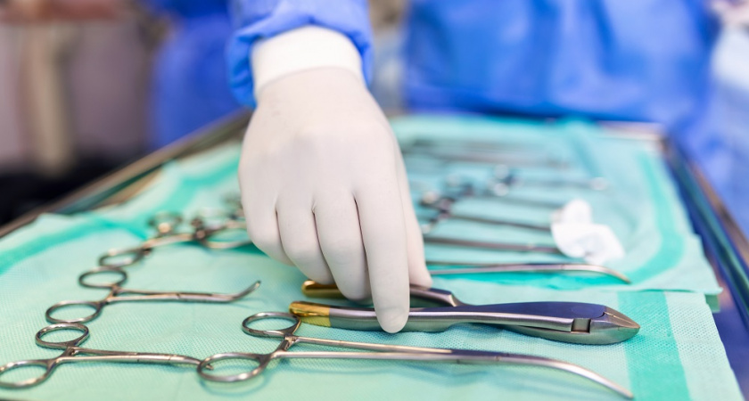 Владимирские хирурги спасли руку ребенка после взрыва петарды 