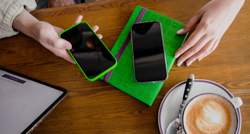 "МегаФон" запустил платформу, где можно подключить тарифы других операторов