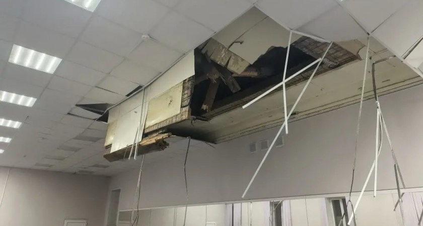 В Гусь‑Хрустальном обрушился потолок в школе искусств