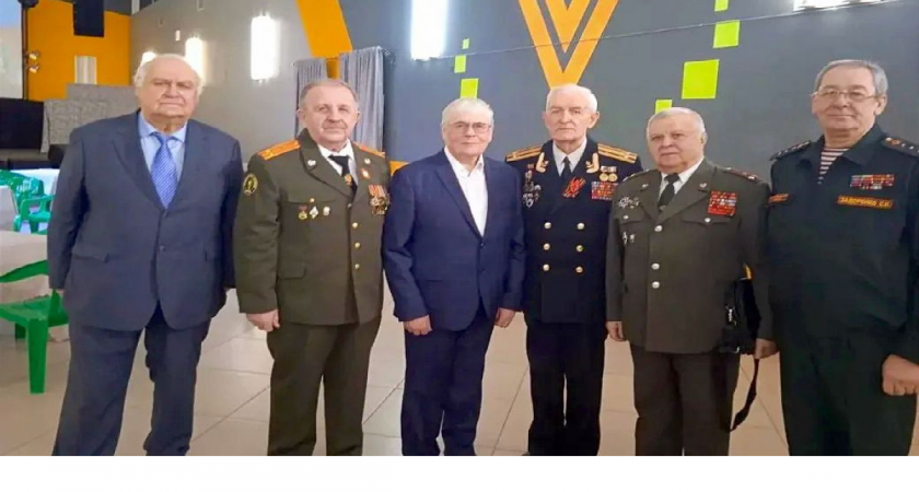 В Радужном поздравили защитников Отечества