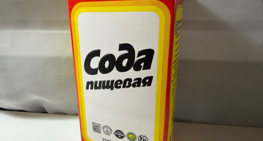Раз в месяц посыпаю матрас содой и сплю спокойно: вот для чего это делаю — лайфхак 
