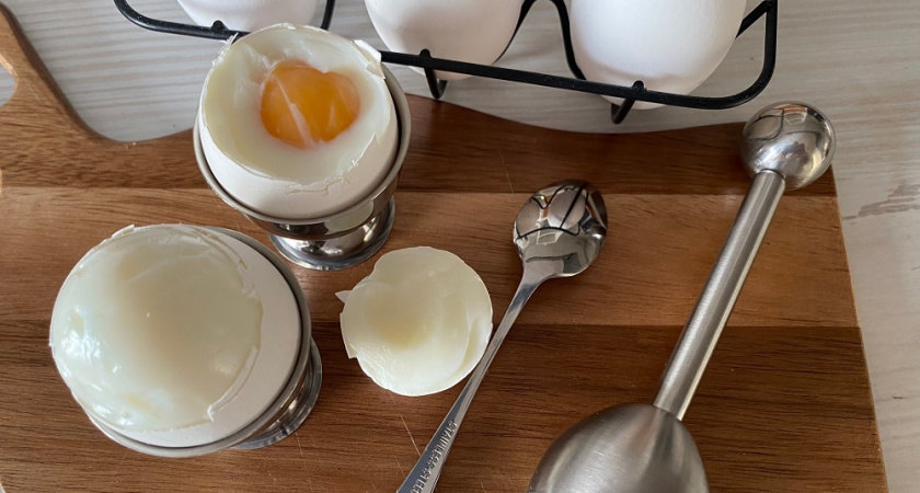 Врач раскрыла главную и неочевидную опасность куриных яиц: запомните 6 правил, чтобы защитить здоровье