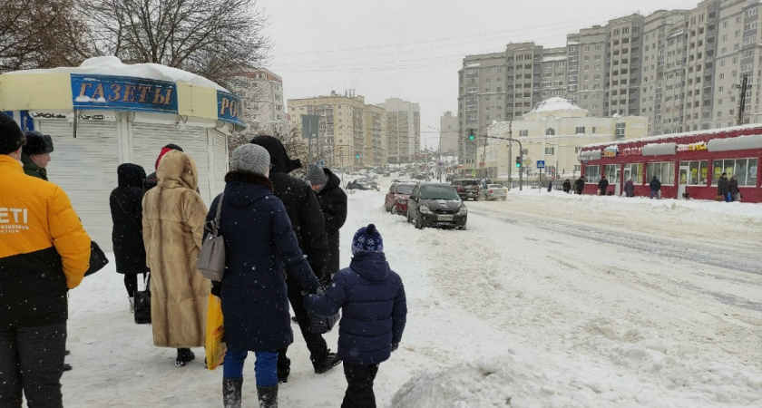 Март-2026 без мощных магнитных бурь, но с подвохом: когда метеозависимым придётся несладко и как защититься?