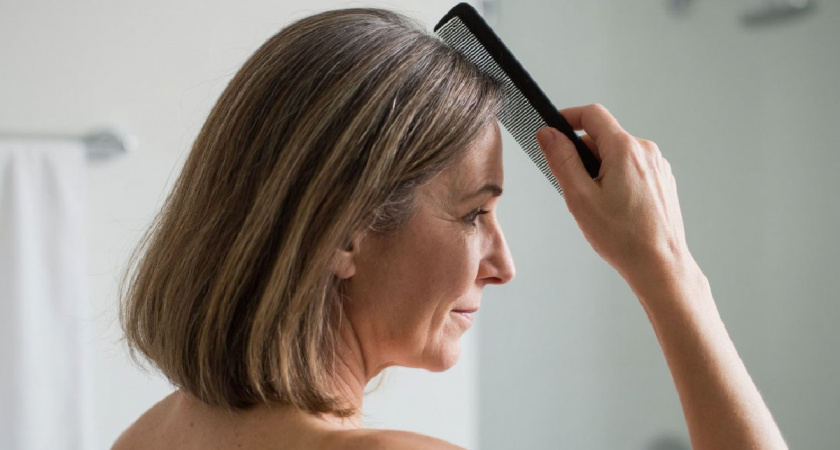 Прически, которые старят после 40: ошибки в укладке, которые добавляют возраст — советы стилистов