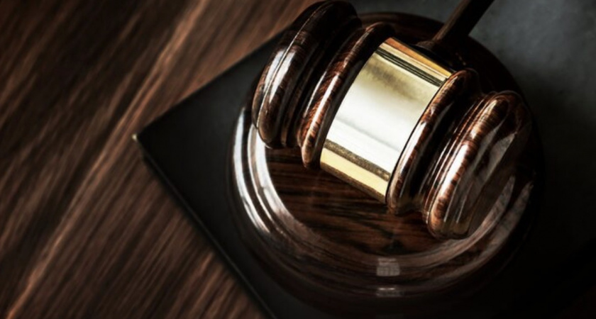 Экс-адвокат во Владимире ударил бывшую жену в здании суда