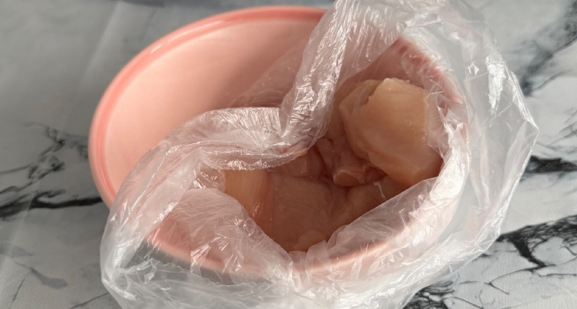 Мыть или не мыть мясо: главная ошибка при приготовлении, которая угрожает здоровью