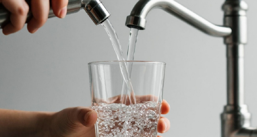Вода из-под крана станет чище артезианской: 3 народных метода — никакой фильтр покупать не придется