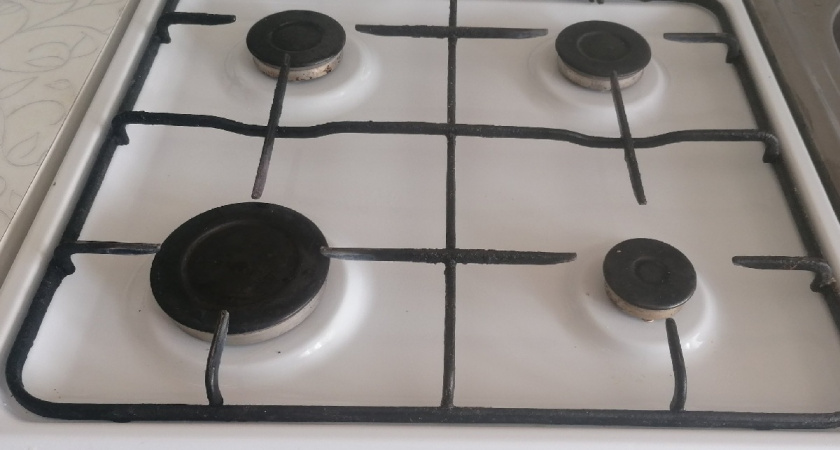 Как быстро и качественно отмыть решетку газовой плиты: делюсь простым рецептом для очистки — засияет как новая