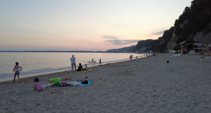 "Не верьте стереотипам про Абхазию": российская путешественница дала честный отзыв про отдых в республике