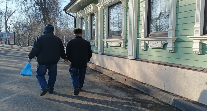 Омар Хайям дал совет лучше психологов: перестаньте делать это после 50 лет — только тогда вы будете счастливы