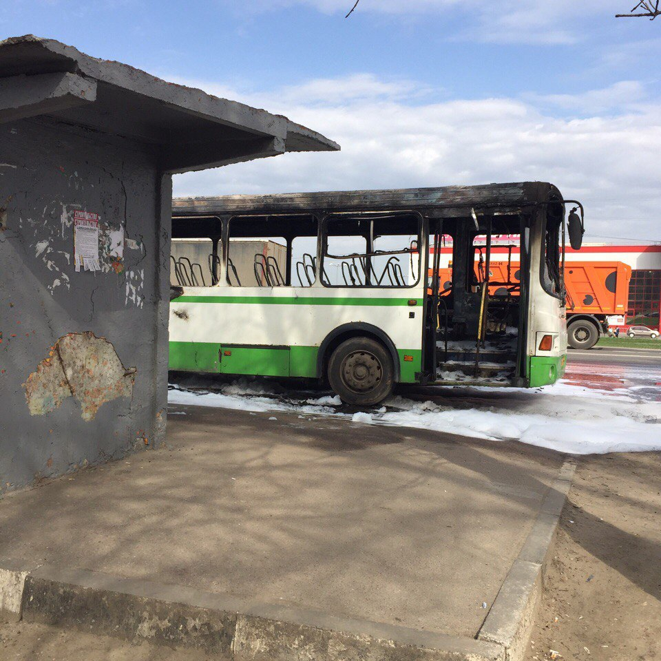 МЧС прокомментировало пожар с рейсовым автобусом на выезде из Владимира