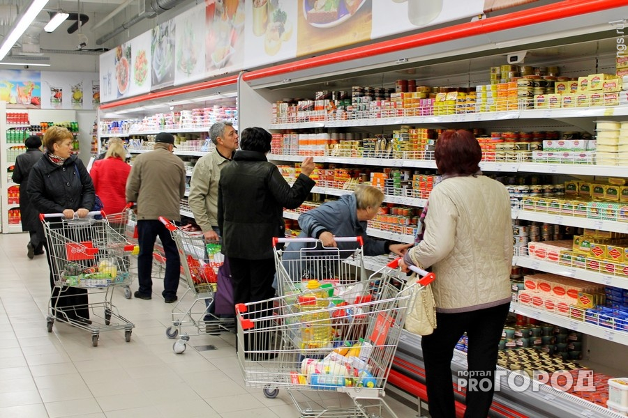Горожанка: "В магазине "Перекресток" подделывают сроки годности продуктов"