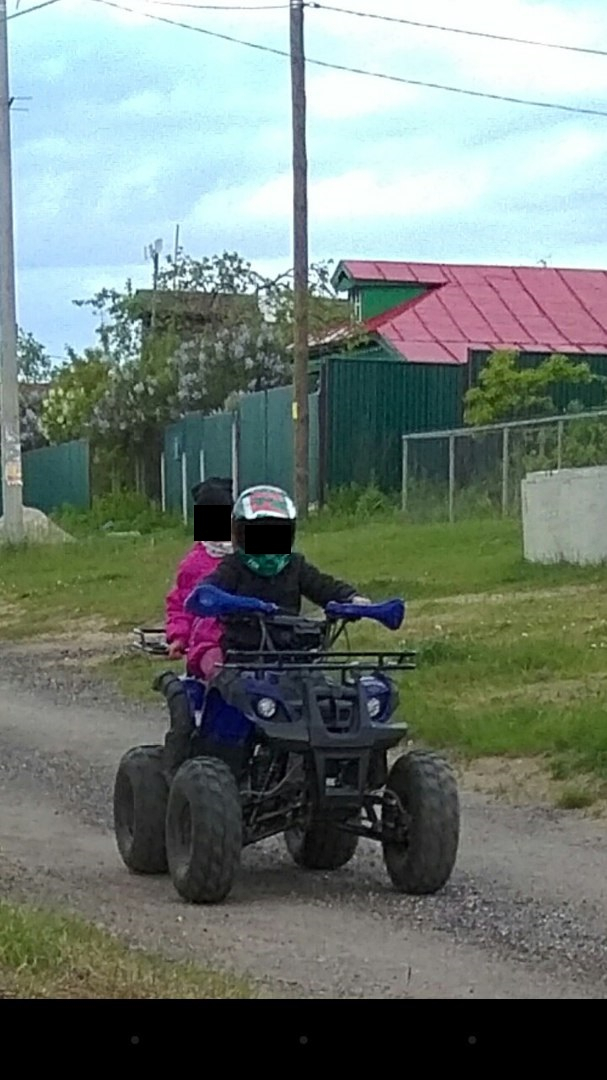 По Владимиру на квадроцикле рассекает 6-летний ребенок