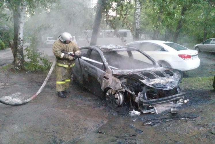 За ночь во Владимирской области сгорело несколько автомобилей
