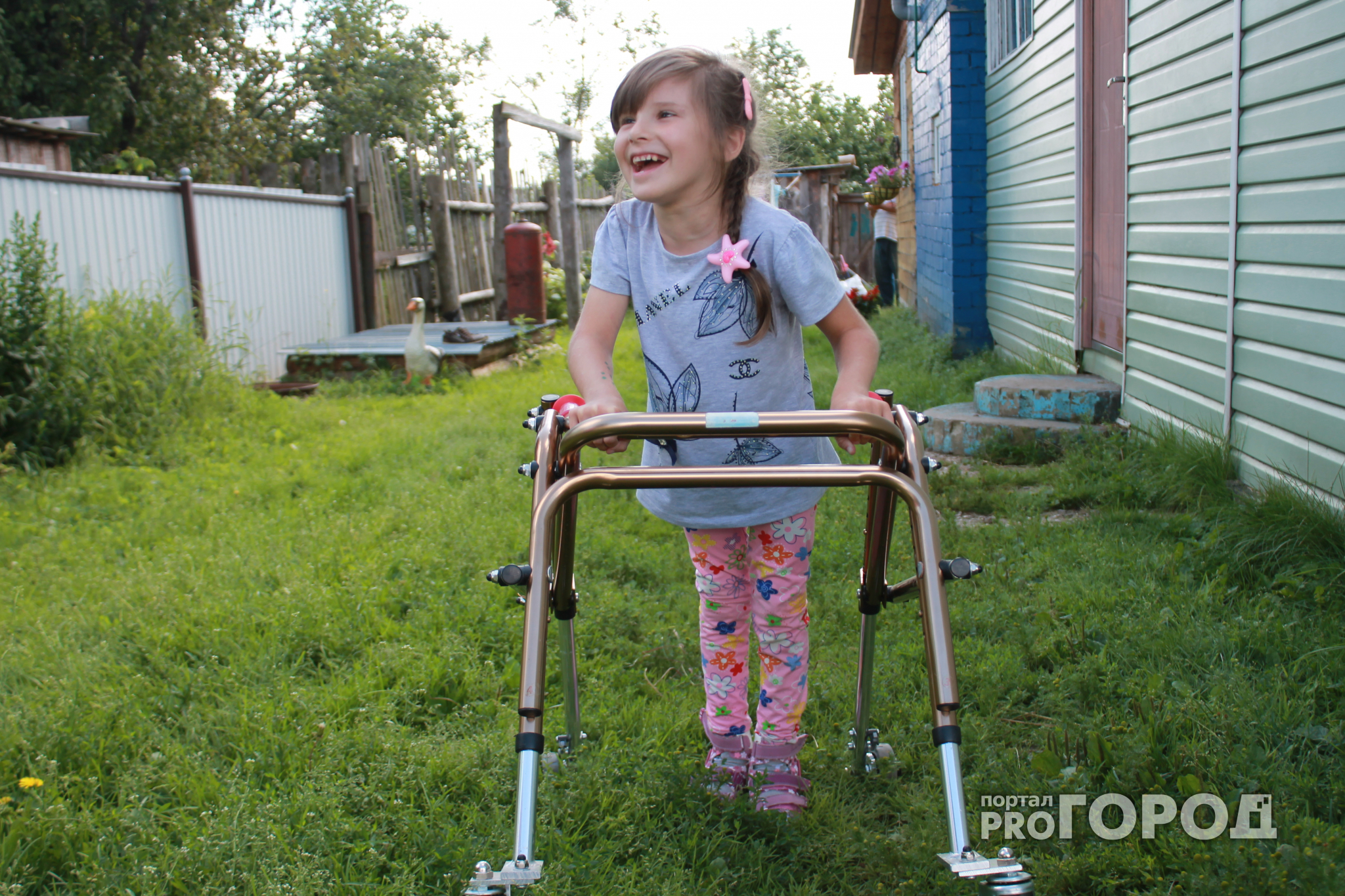 Из-за недосмотра владимирских врачей маленькая девочка стала инвалидом на всю жизнь