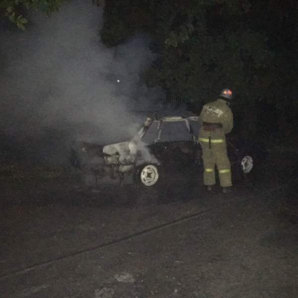 Ночью в Судогде по непонятной причине загорелся автомобиль