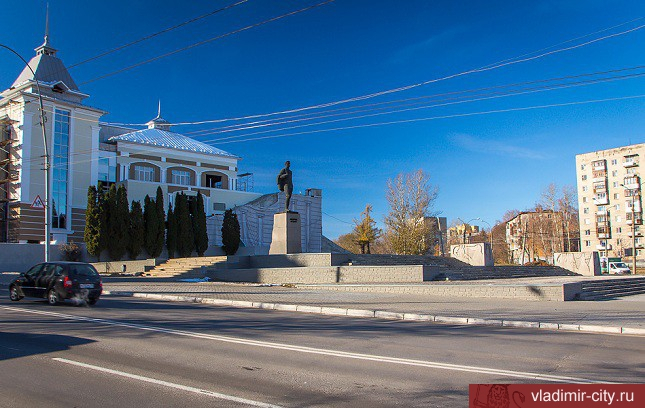 Владимирцев предупредили об изменении схемы движения у Лыбедской магистрали