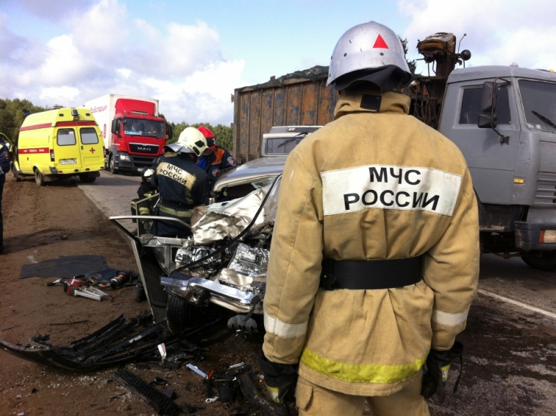 В шокирующей аварии в Александровском районе погибли 2 человека