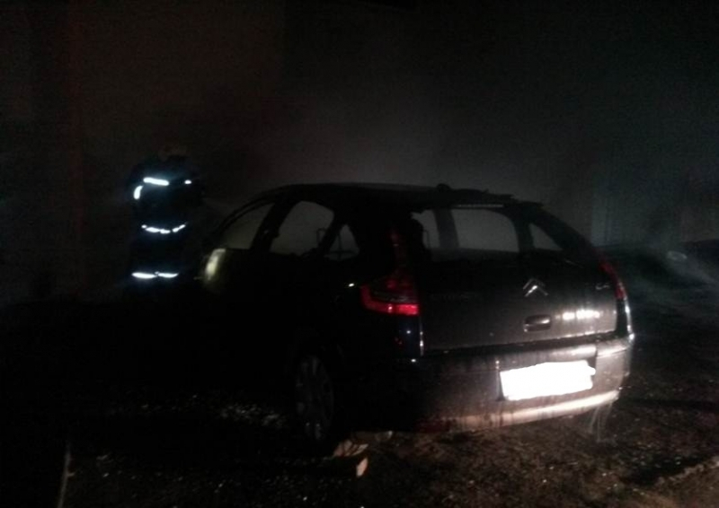 Ночью во Владимире тушили автопожар