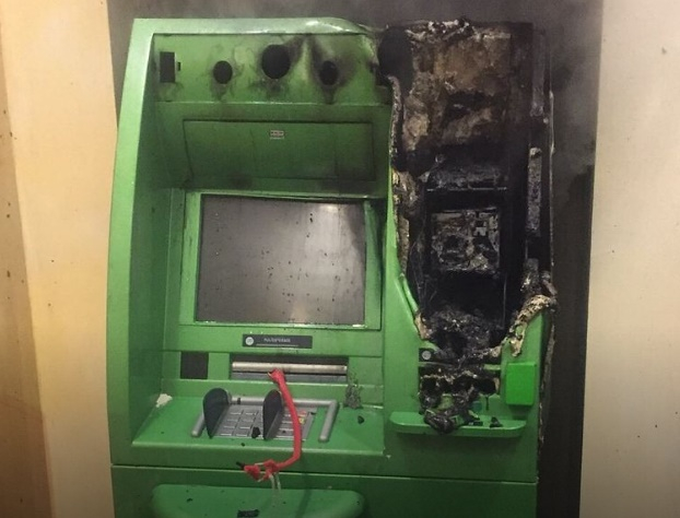 Во Владимире неизвестные пытались взорвать банкомат Сбербанка