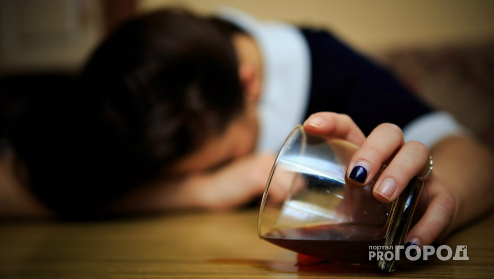 "У Юлии" судогодцев поили "левым" алкоголем