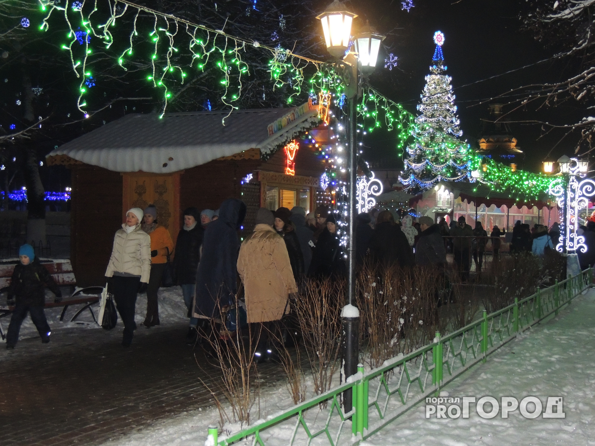 Открытие Рождественской ярмарки во Владимире: как это было (фоторепортаж)