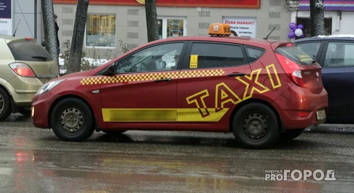 Житель Александрова пытался зарезать таксиста из-за 800 рублей