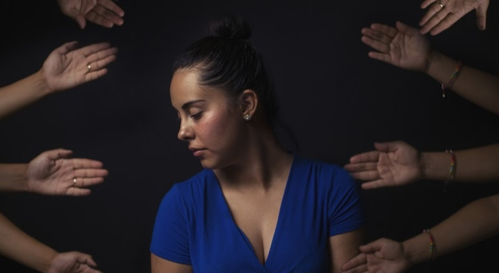 Гороскоп на 5 февраля: Тельцам не надо верить людям, а Близнецам нужна помощь