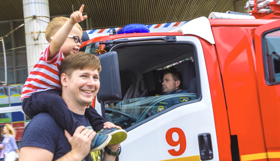 Владимирских отцов приглашают принять участие в конкурсе "Папа года"