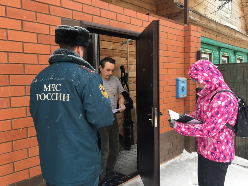 Владимирские спасатели вызвали на разговор жителей улиц Ломоносова и Бакулинской