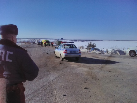 В Муромском районе водитель "Калины" погиб в жутком ДТП