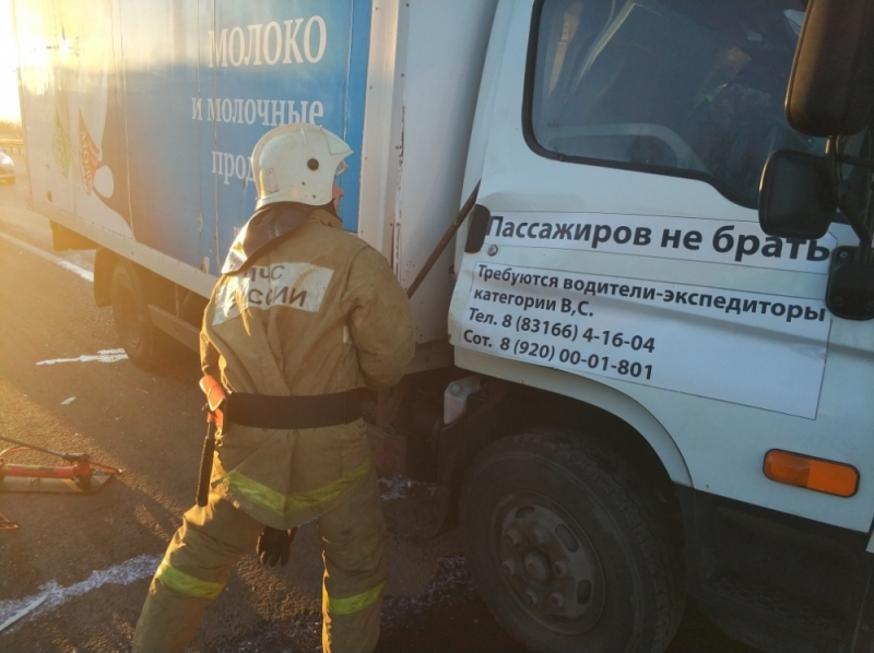Под Вязниками столкнулись два грузовика: есть жертвы