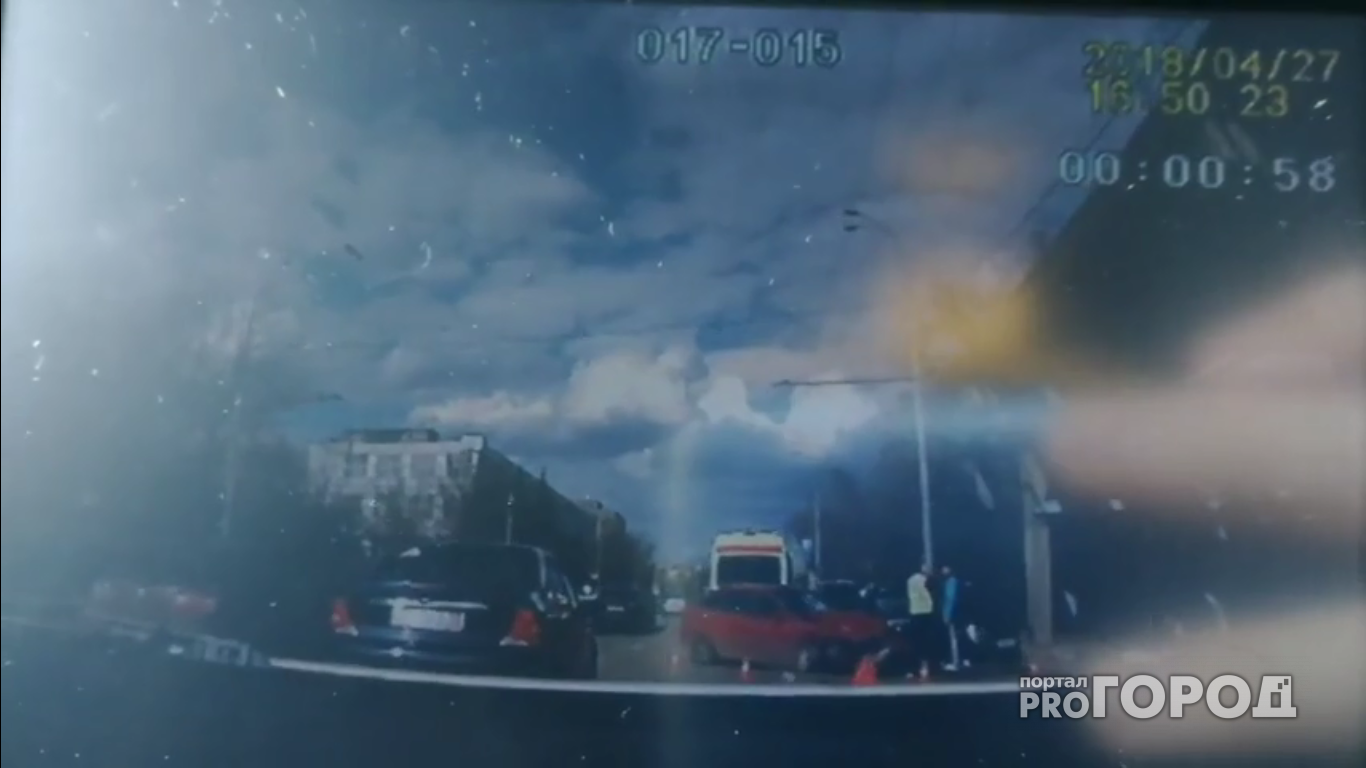 На злополучном участке у Химзавода произошло крупное ДТП (видео)