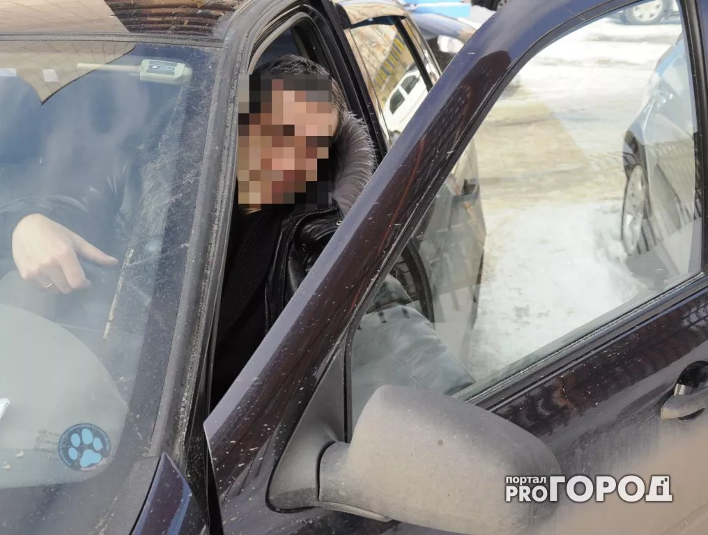 Фото к статье: В Юрьев-Польском мужчина угнал у друга авто, опрокинул в кювет и вернул ключи