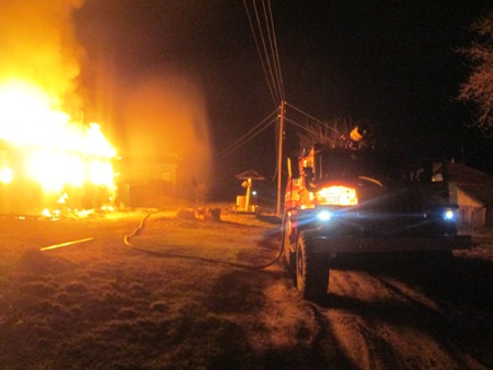 В Меленковском районе во время пожара женщина получила сильные ожоги