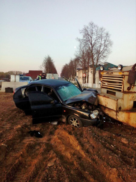 В Суздале четверо пострадали при столкновении легковушки с катком