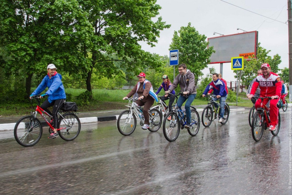 Владимирцев призывают пересесть на велосипеды