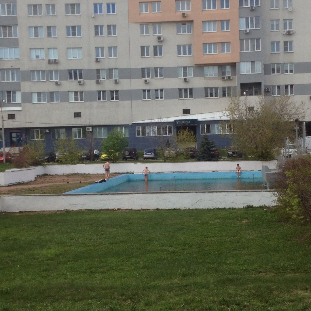 Городские фонтаны Владимира снова используют как бассейны