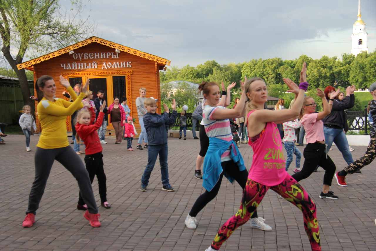 На улице Георгиевской открывается новый танцевальный сезон