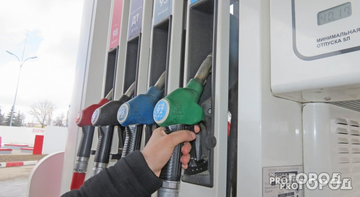В России подскочили цены на бензин