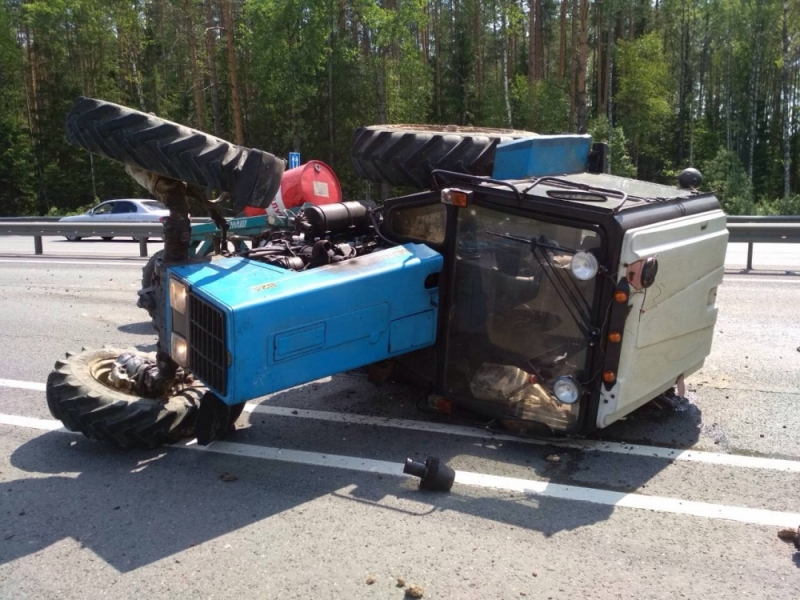 В аварии в Вязниковском районе погиб тракторист