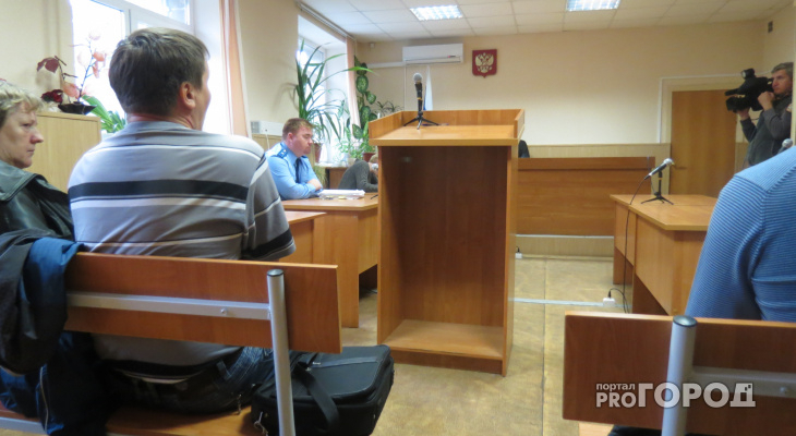 Пьяного Камешковца арестовали на пять суток за "плохие слова" в суде