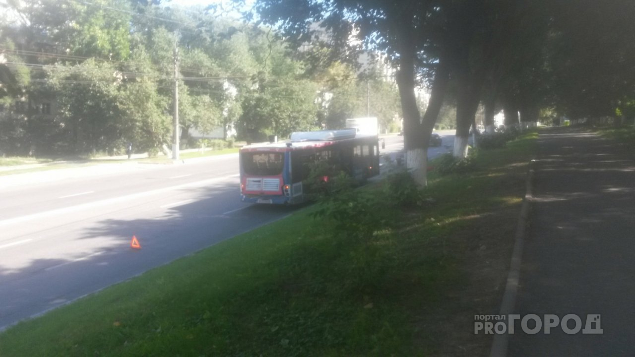 Очередное ДТП с участием автобуса №20 на въезде во Владимир