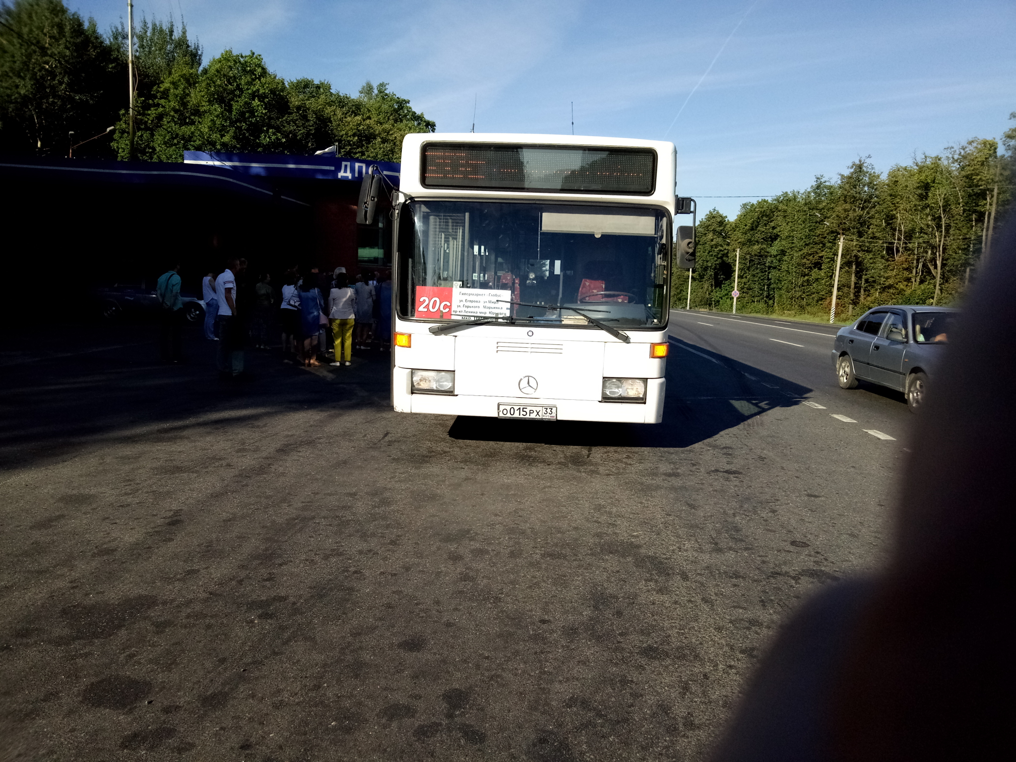 Водитель 20 автобуса вышел на маршрут без открытой категории "D"?
