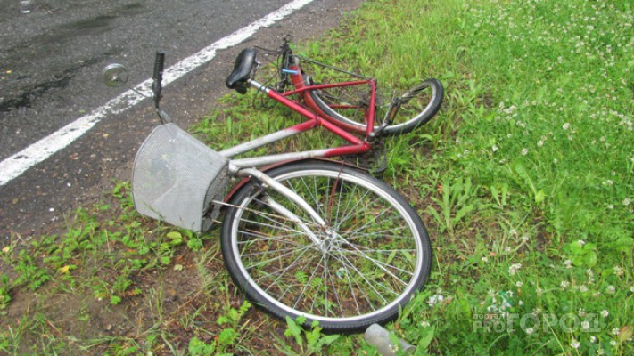 Не поделили дорогу: в Гороховце парень на мопеде сбил юного велосипедиста