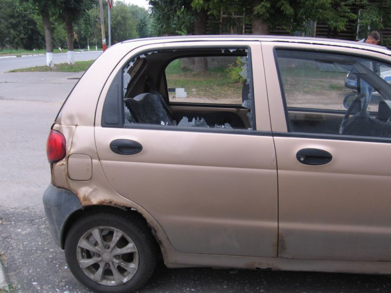 "Дэу Матиз" подвергся варварскому нападению в ночь на 1 сентября