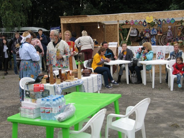 Фестиваль медовухи в Суздале посетили более десяти тысяч человек